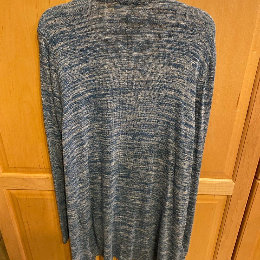 Cardigan - Picture 2 of 3